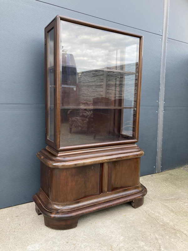 V12 - Art Deco vitrína - Cena 690€ 1