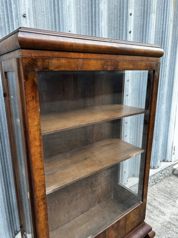 V21 -Art Deco vitrína - Cena 400€. 3