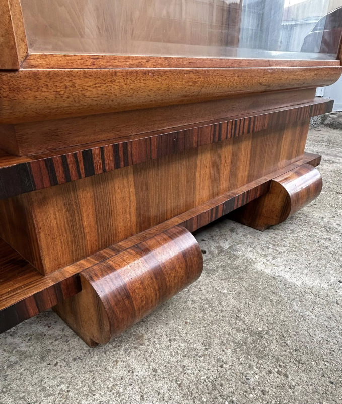 V69 - Vitrina Art DECO - Cena 1.450 € 6