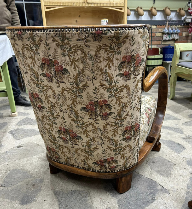 F126 - Art DECO kreslá po renovácii dreva - Cena 540€ / ks. 6