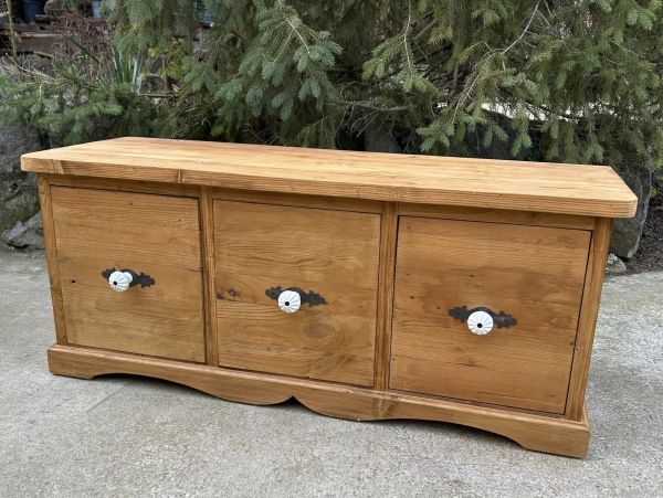 B11 - botník / komoda vo Vintage prevedení. - Cena 195€ 2