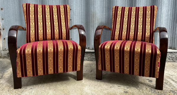 F100 - kreslá v štýle Art DECO vo farbe / golden / - Cena 290€ / ks