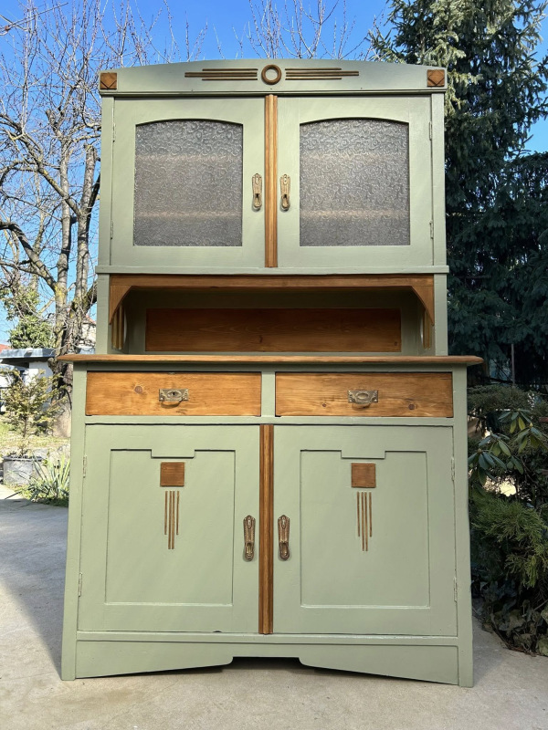 K96 - vidiecky starožitný kredenc v Toskánskom štýle. - Cena 480€ 2