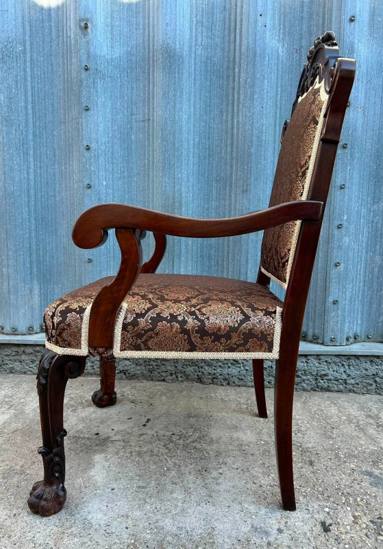 Neobarokové “TRÓNOVÉ” kreslo - Cena 460€ 2