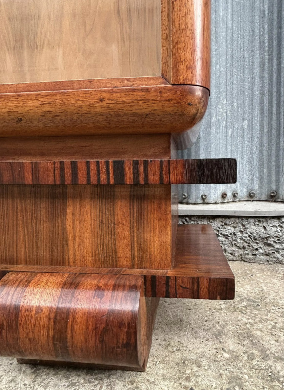 V69 - Vitrina Art DECO - Cena 1.450 € 8