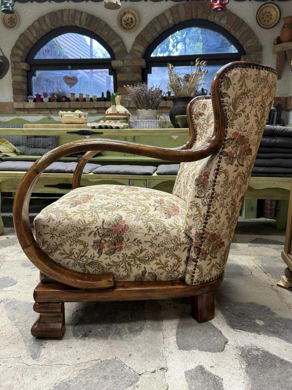 F126 - Art DECO kreslá po renovácii dreva - Cena 540€ / ks. 5