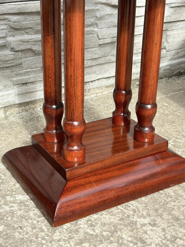 S37 - Zreštaurovaný secesný stolík - Cena 290€ 3