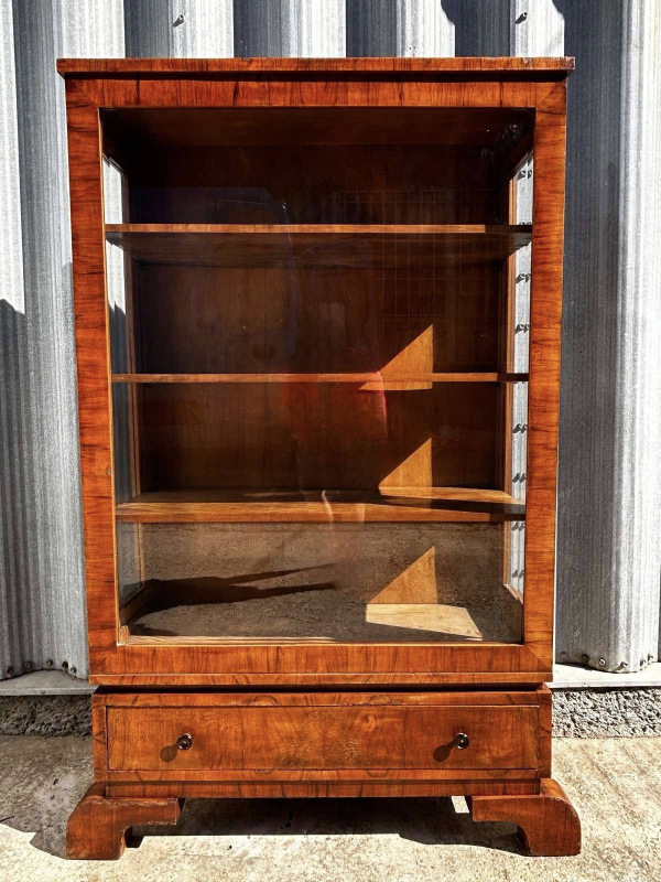 V60 - Vitrina Art DECO (sklenník) - Cena 790€