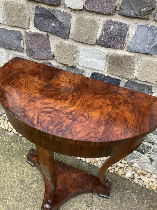 Konzol 01 - Biedermeier konzolový stolík. Zreštaurovaný - Cena 440 € 2