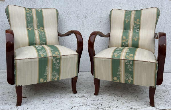 F125 - Art DECO kreslá zreštaurované - Cena 290€/kus