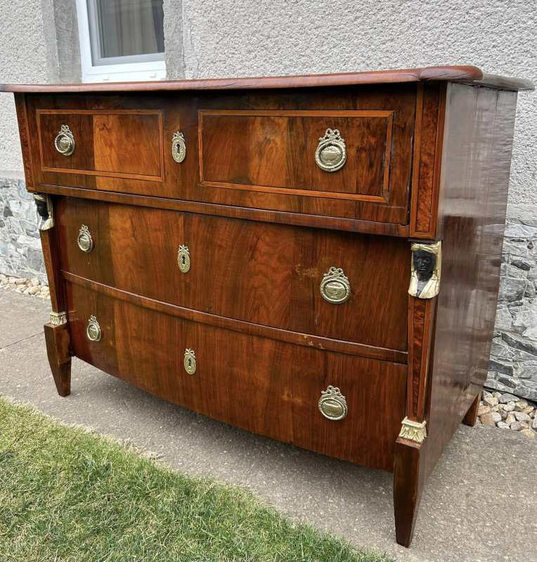 Empírová komoda kompletne zreštaurovaná - cena dohodou 1