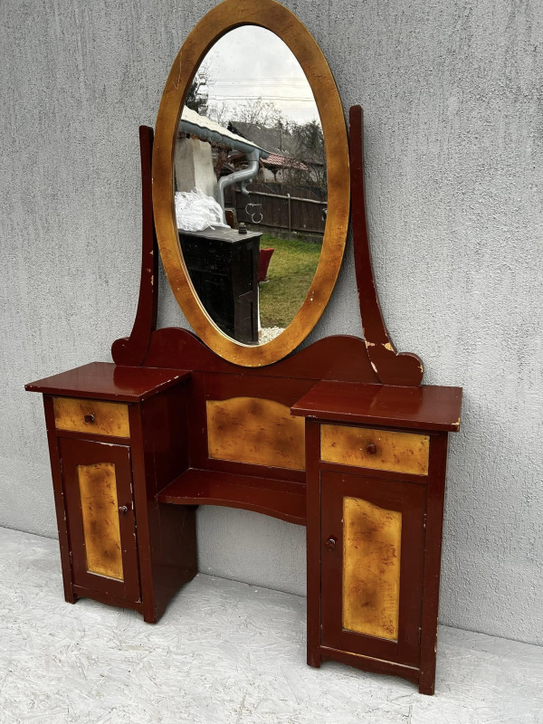 TS02 - Toaletný stolík so zrkadlom - Cena 115€