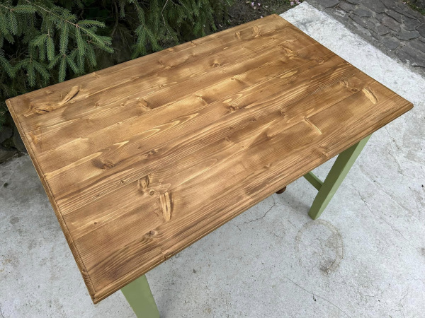 ST30 - Vintage stôl v zelenej farbe - Cena 135€ 2