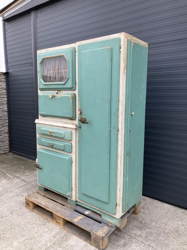 K50 - Kredenc vyrobený na Americký štýl - Cena 490€ 2