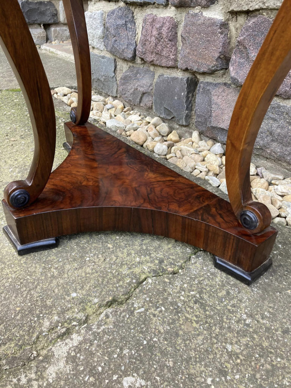 Konzol 01 - Biedermeier konzolový stolík. Zreštaurovaný - Cena 440 € 3