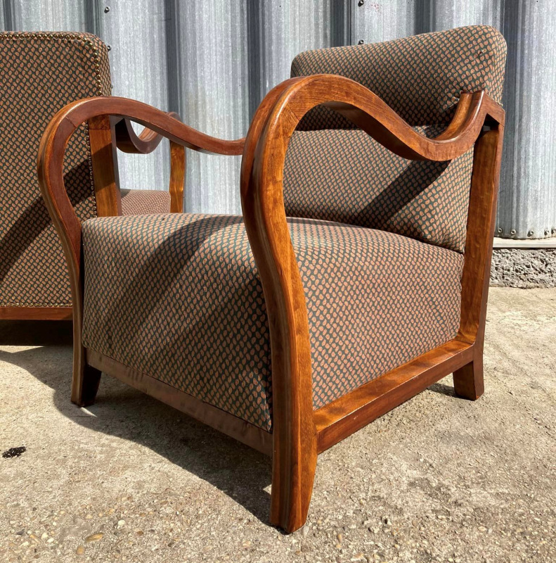 F098 - Kompletne zreštaurované Art DECO kreslá - Cena 440€ / kus 2