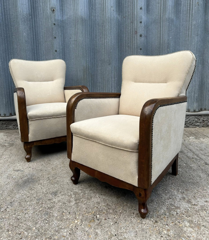 F181- Art DECO kreslá - Cena 260€ / kus