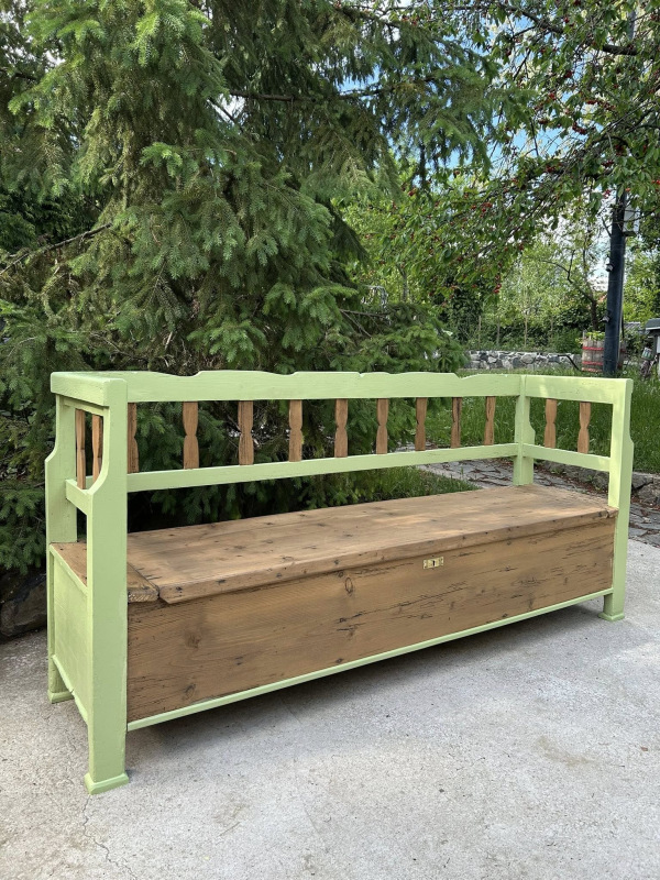 L21 - Vidiecka historická lavica - Cena 450 € 1