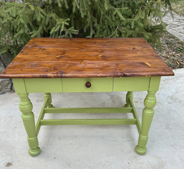 ST31 - Vidiecký zabíjačkový stôl. - Cena 185 €. 3