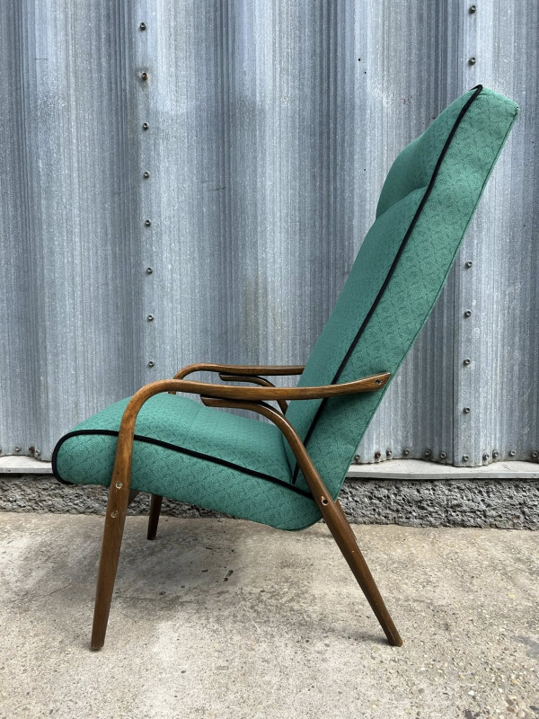 F211 - Retro kreslo - Cena: 250 € 3