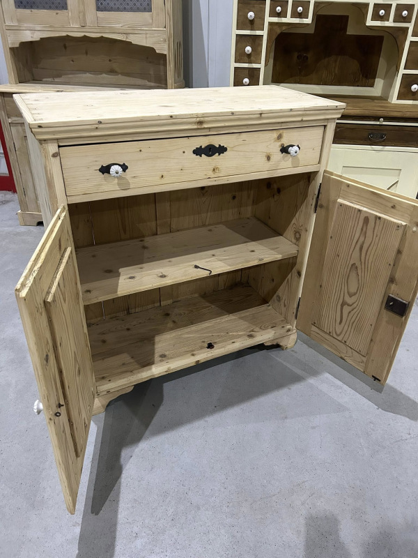 KOM13 - Vintage skrinka / komoda očistená - Cena 260€ 3