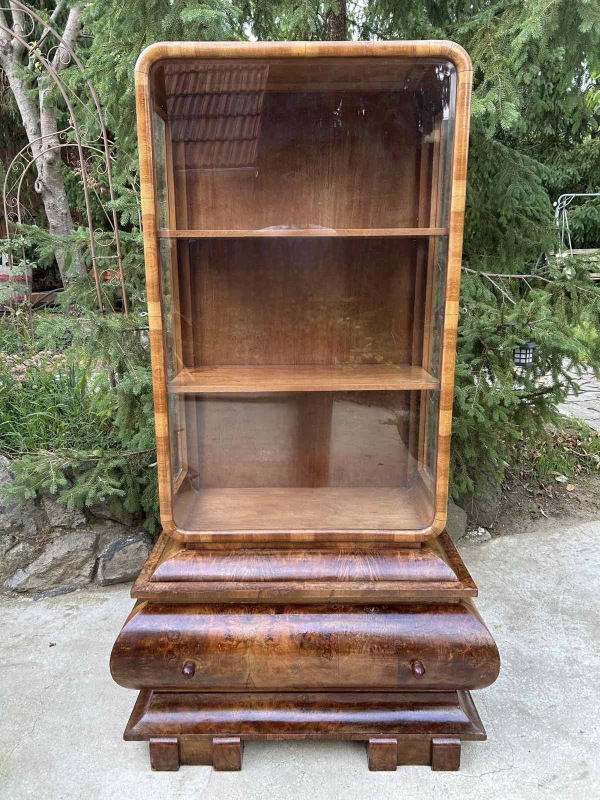 V62 - Art DECO vitrína - Cena 490€