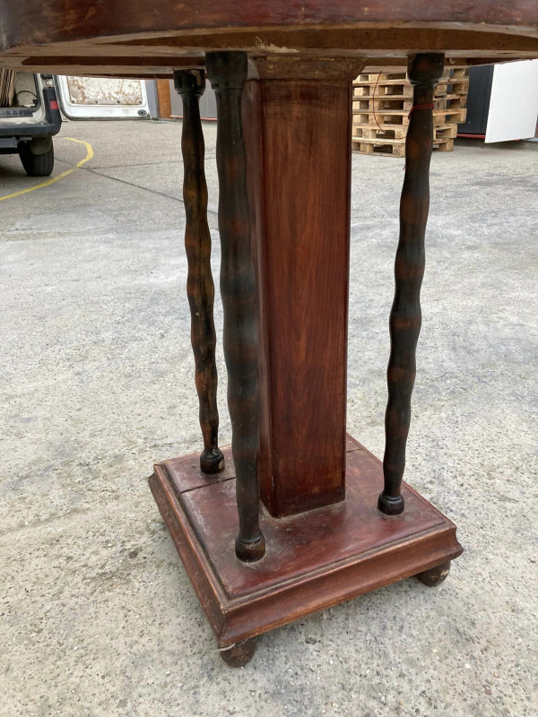 S15 - Art deco stolíky - Cena 50€ 2