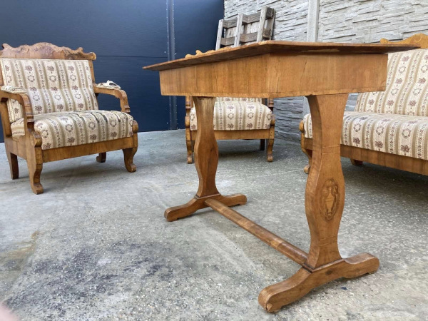 Sedenie v štýle Biedermeier (1830-1860). Cena za komplet 990€