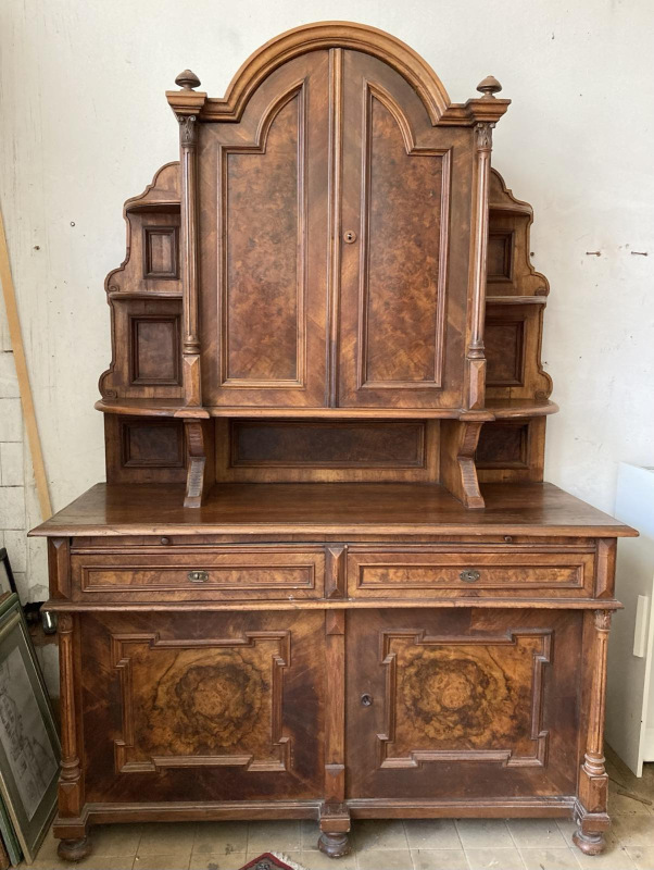 Altdeutsch príborník / kredenc (Paramentár) - Cena 1.190 €