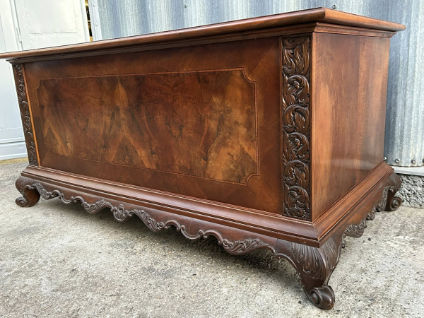 Reprezentačný Neobarokový Písaci stôl - Cena 1.200€ 4