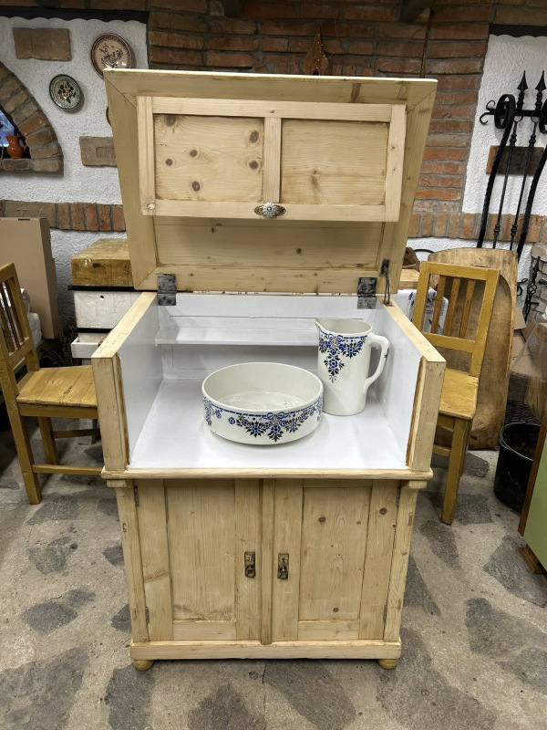 KOM12 - Vintage komoda/skrinka - toaletná skrinka - Cena 280€ 6