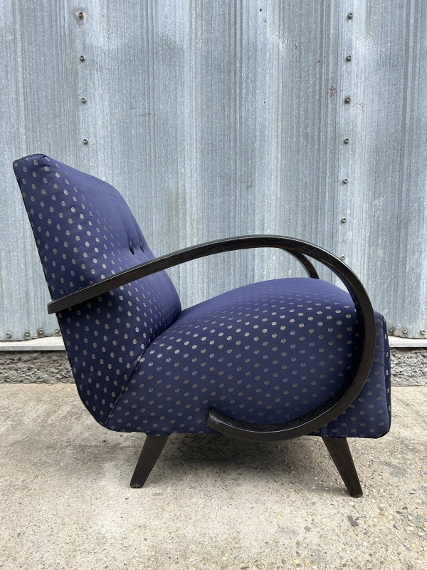 F212 - Kreslo J. HALABALA (C-profil) 1 kus - Cena: 330 € 1