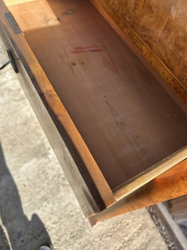 Biedermeier 6 šuflíková komoda v topoľovej korenici - Cena 900€ 8