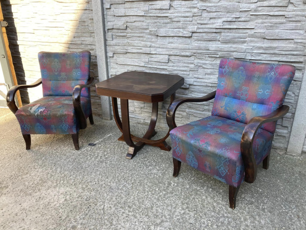 F030 - kreslá v štýle art deco - Cena 85€/ks.