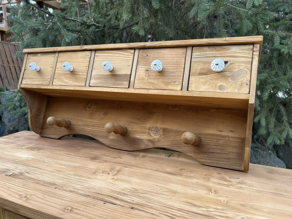 VES08 - Korenička/polička s vešiakom Vintage - Cena 145€ 2