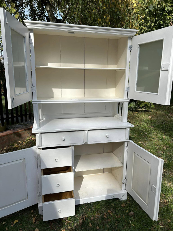 K83 - Vintage kredenc so šuflíkmi - Cena 330€ 3