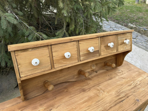 VES08 - Korenička/polička s vešiakom Vintage - Cena 145€ 1