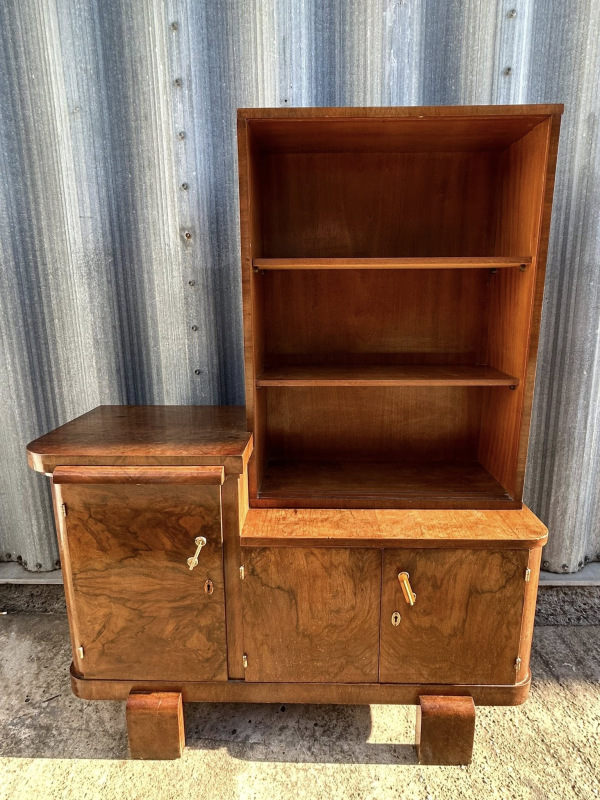 V63 - Art DECO bufet / príborník