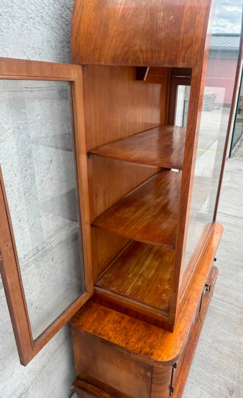 V71 - Art DECO vitrina - Cena 590 € 5