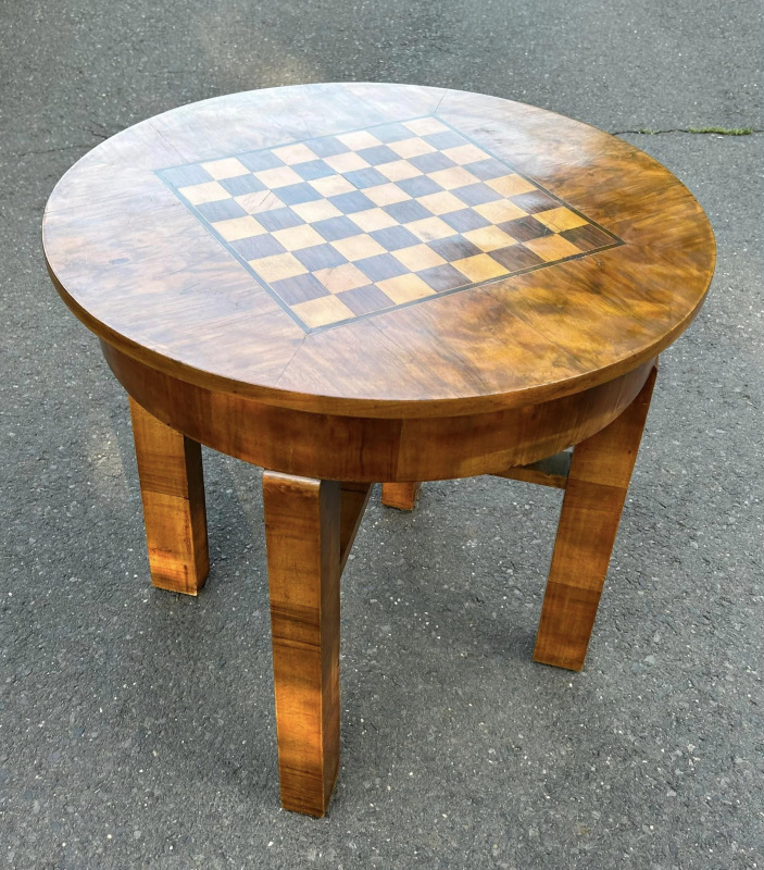 S28 -Art DECO stôl so šachovnicou - Cena 360€