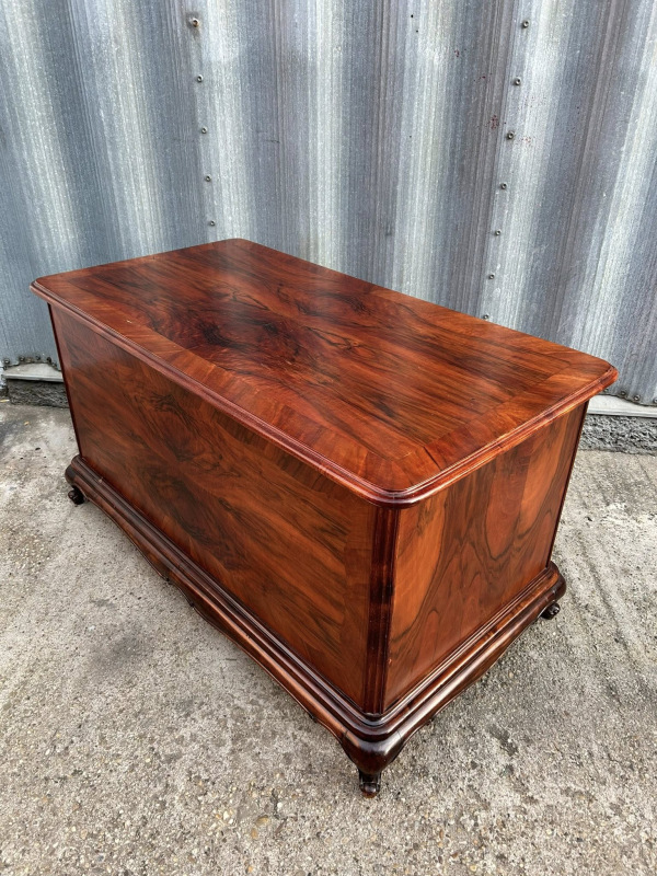 Neobarokovy písací stôl s historickou patinou - Cena 980€ 7