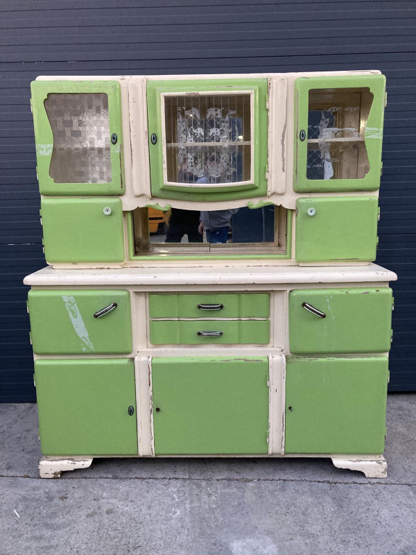 K47 - Kredenc v provensálskom štýle - Cena 390€