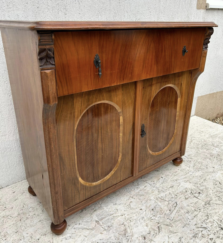 Komoda Altdeutsch - Cena 350€ 1