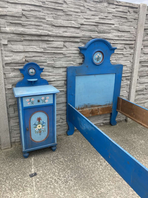 Krásna spálňa s ľudovým námetom - Cena za komplet 250€ 4