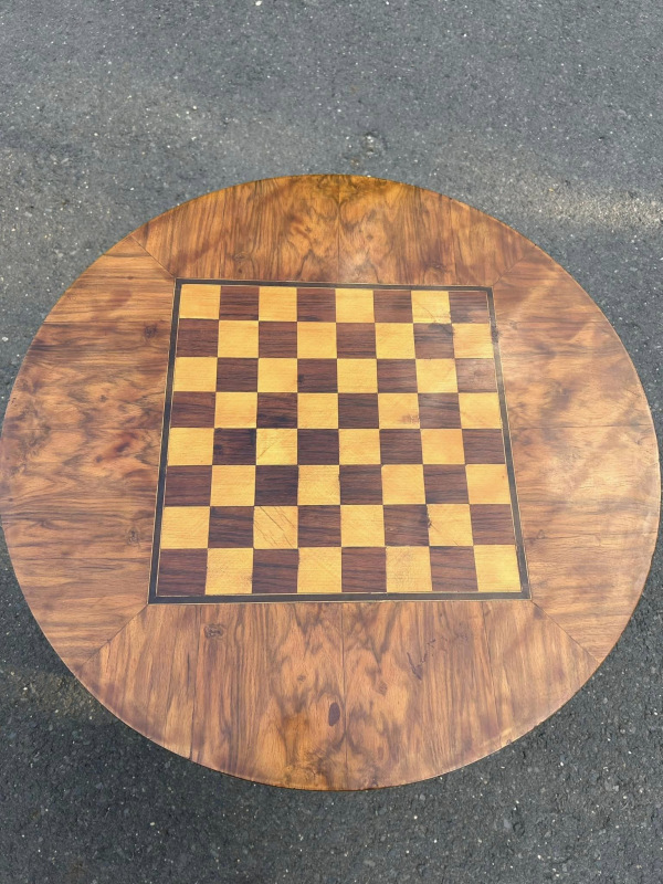 S28 -Art DECO stôl so šachovnicou - Cena 360€ 2