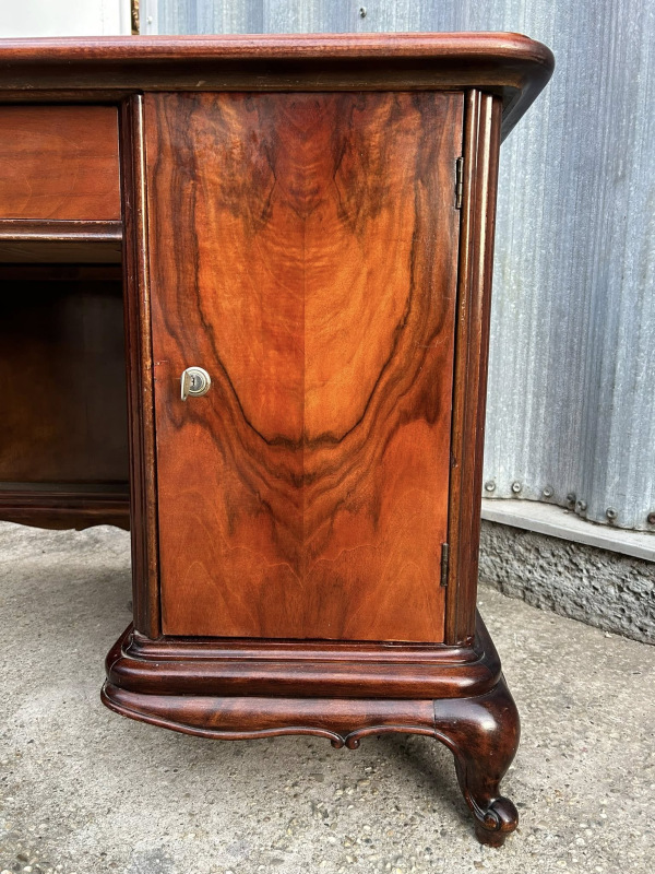 Neobarokovy písací stôl s historickou patinou - Cena 980€ 8