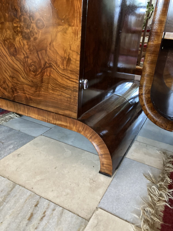Art Deco Sideboard-buffet J-105 by Jindřich Halabala 6