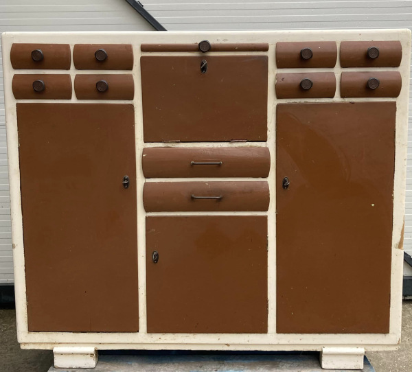 K53 - Kredenc v "INDUSTRIALNOM" prevedení - Cena 380€ 1