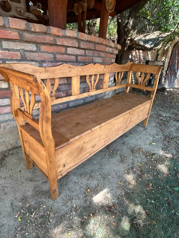 L51 - Vidiecká lavica / šafáreň - Cena 420 € 2