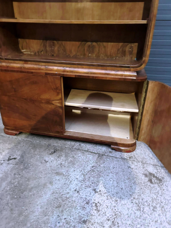 V48 - Vitrina České art DECO - Cena 330€ 3